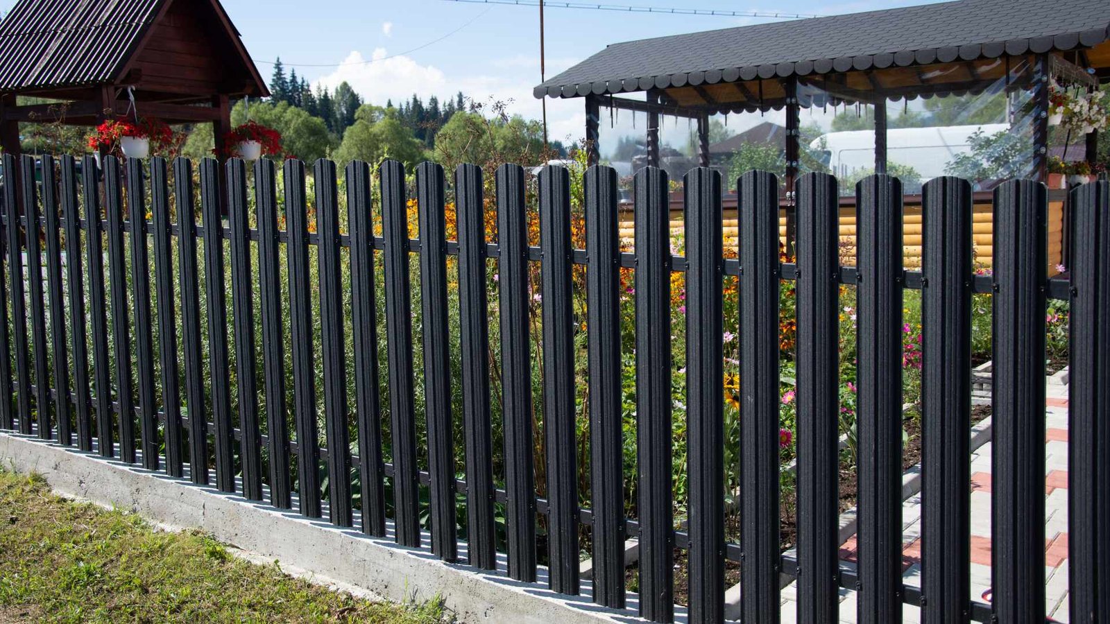 Commercial Fencing 1 Commercial Fencing 1