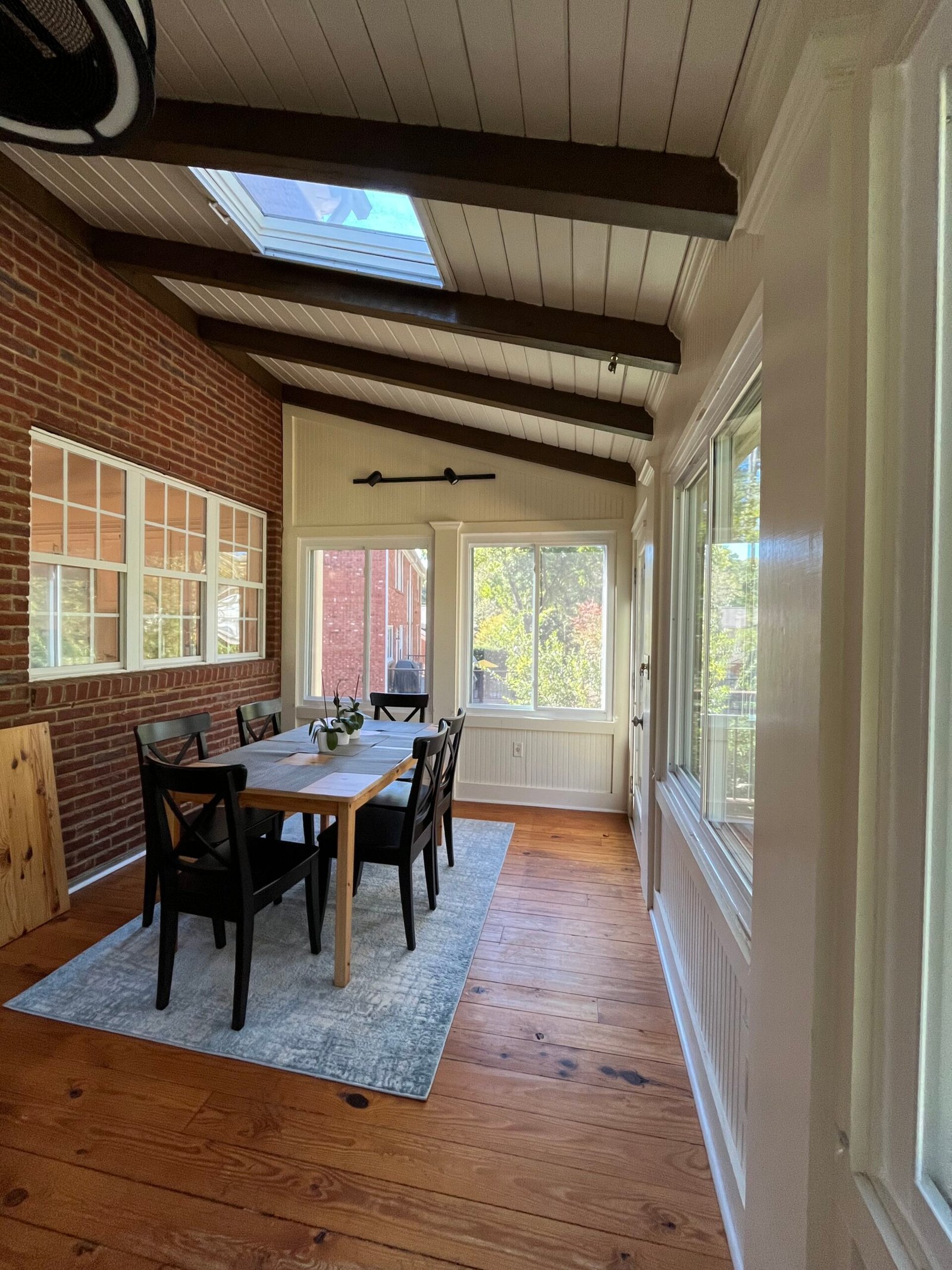 Sunroom construction with windows in Braselton, Flowery Branch, and Oakwood, Georgia